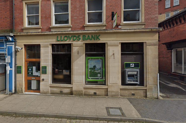 Middleton Street’s Lloyds Bank 