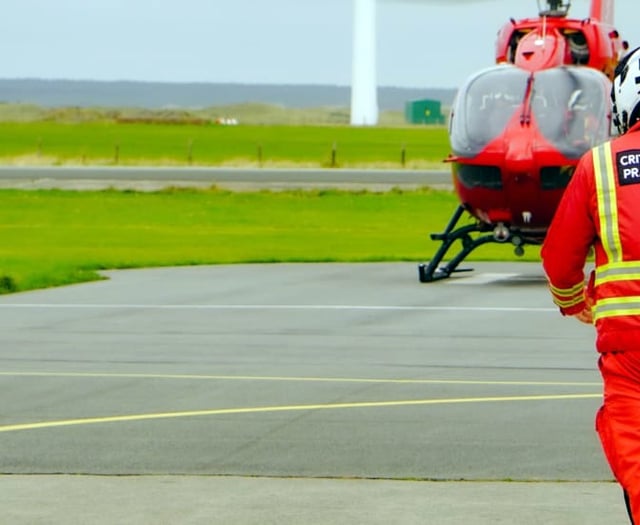 'Imperative' Welsh Air Ambulance stays in Welshpool, says James Evans