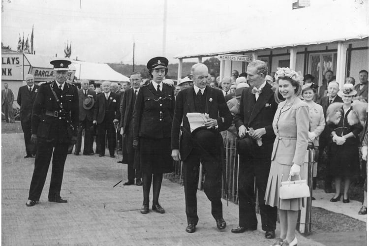 RWAS Queen visit 1947