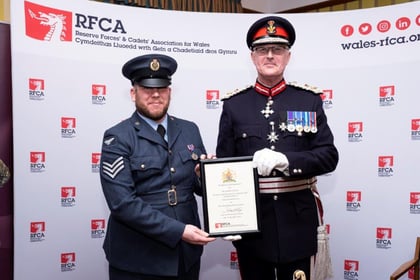 Sergeant Gareth Evans awarded Lord-Lieutenant’s Certificate of Merit