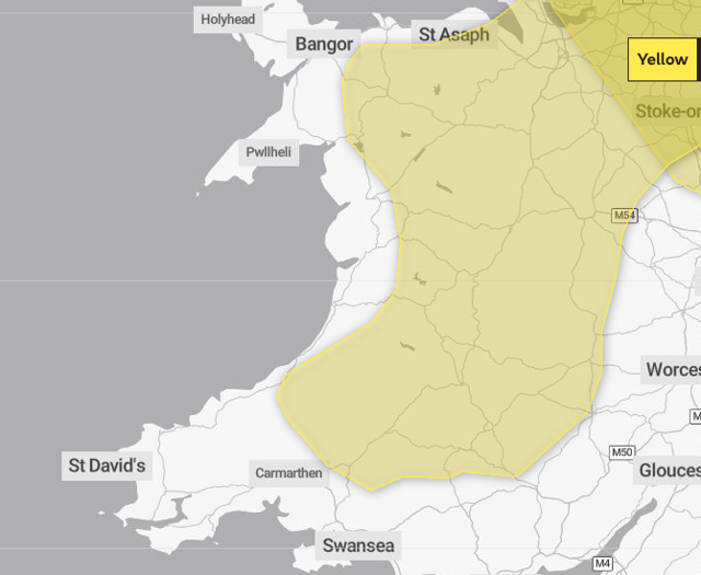 Yellow weather warnings for ice over Powys