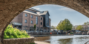 King Charles and Queen Camilla to make visit to Theatr Brycheiniog