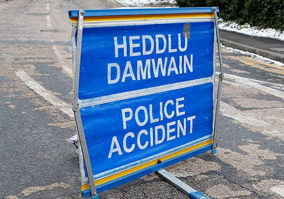 Police accident sign