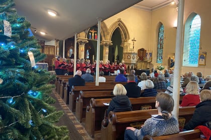 Record turnout at Hay Dial-a-Ride's Christmas concert