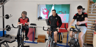 Brecon RFC youth teams raise thousands through 24-hour cycle challenge