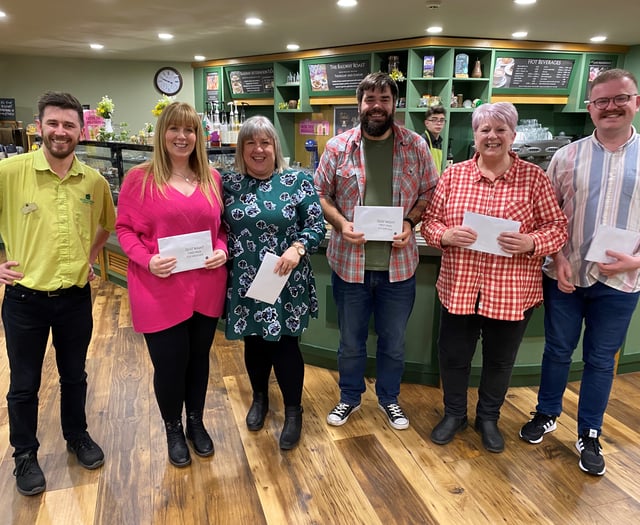 £1470 Raised by garden centre for Greenfingers