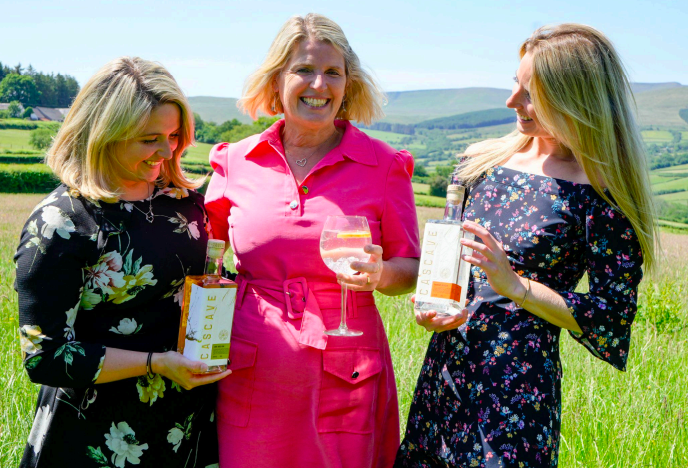 Naomi, Julie and Heidi Davies