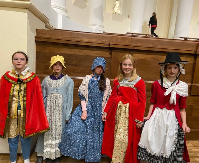 Talgarth pupils step back in time at y Gaer