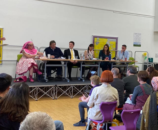 Huge turnout for final election hustings in Talgarth