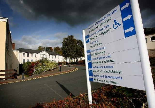 Temporary overnight closure of Brecon hospital's MIU