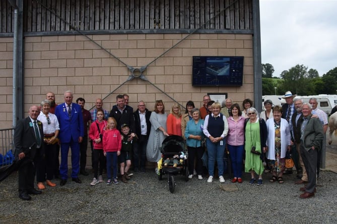 Members of the 2020 -2022 Feature County, Clwyd's fundraising committee, along with 2020-2022 RWAS President & former Show Director, Harry Featherstonhaugh and the 2024 RWAS President, Denley Jenkins