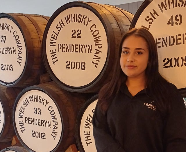 Student lands first job after stellar distillery placement