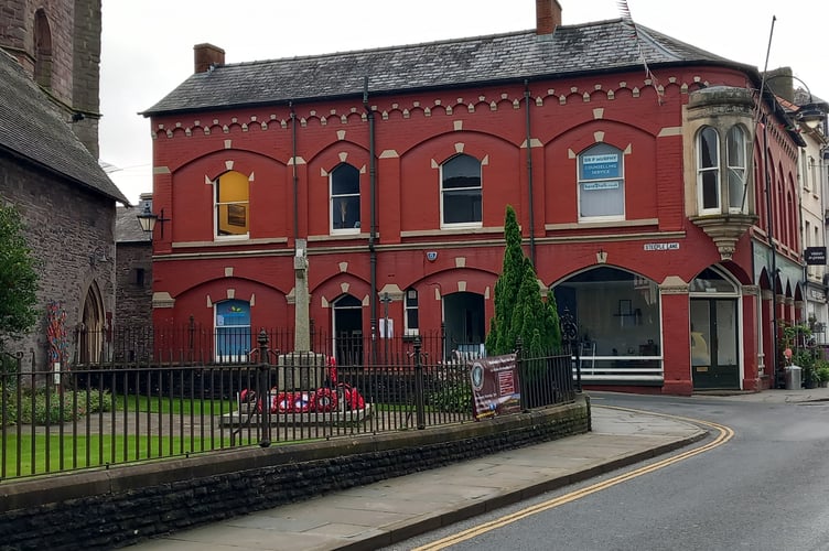 Steeple House, Brecon.