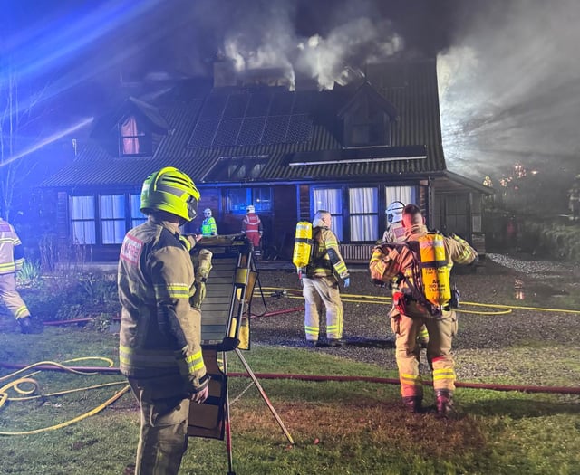 Fire crews extinguish blaze at Hay-on-Wye property