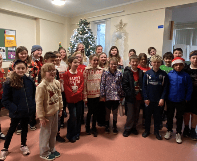 Ysgol Golwg Pen Y Fan pupils sing Christmas songs at Brecon Hospital