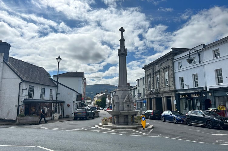 Crickhowell